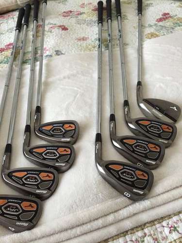 ***Mizuno JPX-EZ steel golf irons, 4 - pw + Mizuno MP-T4 sw, AS NEW!***